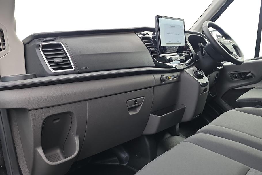 Used Ford E-TRANSIT 4