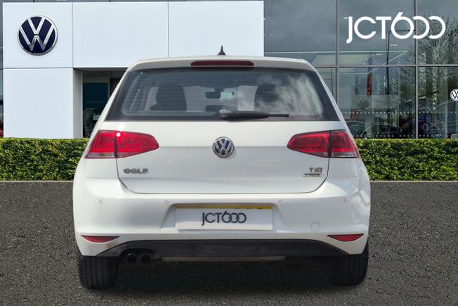VOLKSWAGEN Golf Photo 7