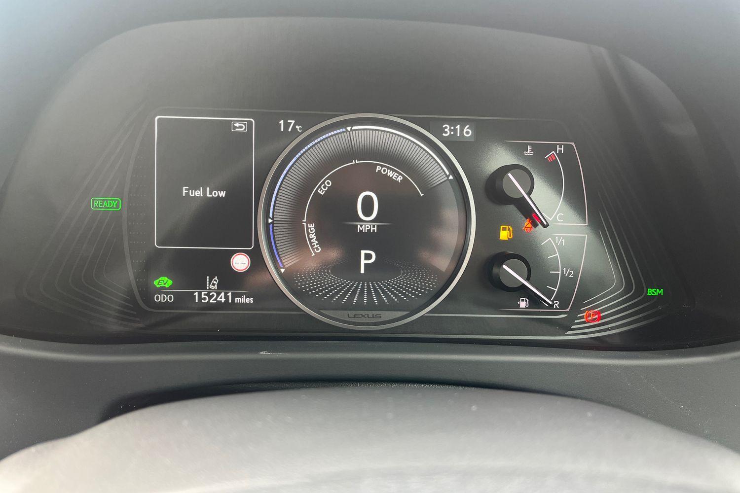Lexus UX Photo 12