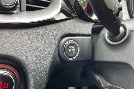 Kia Ceed Photo autoimg-70bcc663194cfe4033498b0199f0f8301d0efe40.jpg
