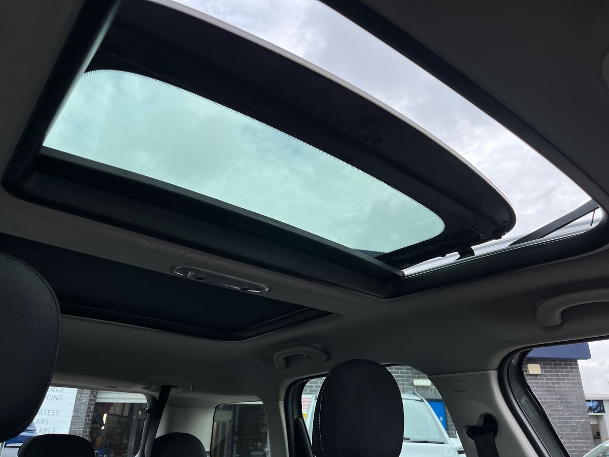 MINI Countryman Photo 17