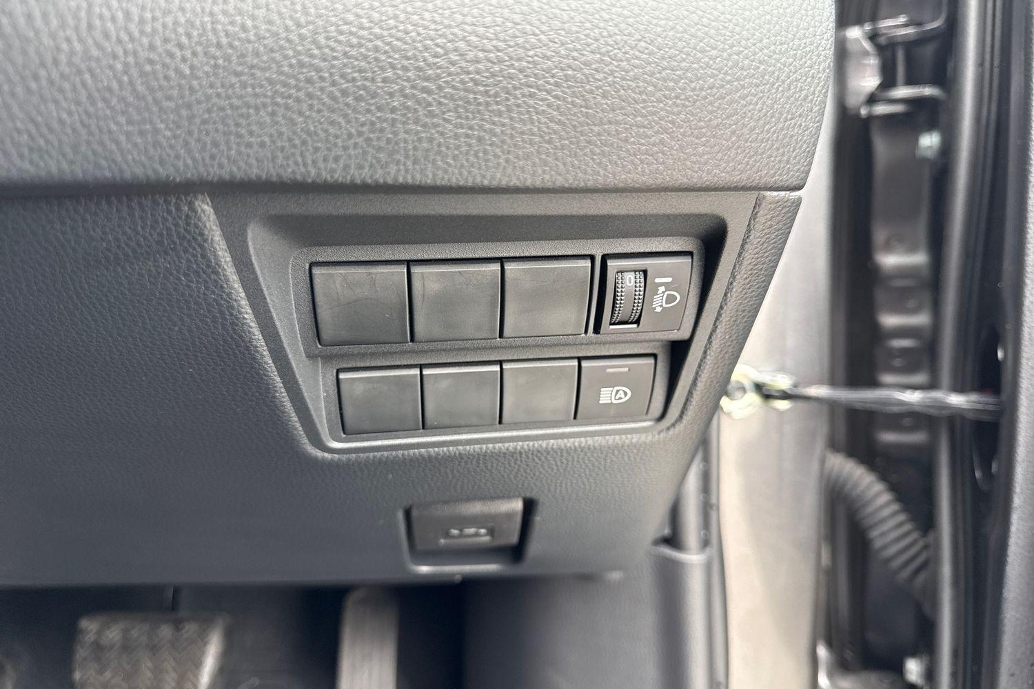 Toyota YARIS CROSS Photo 29