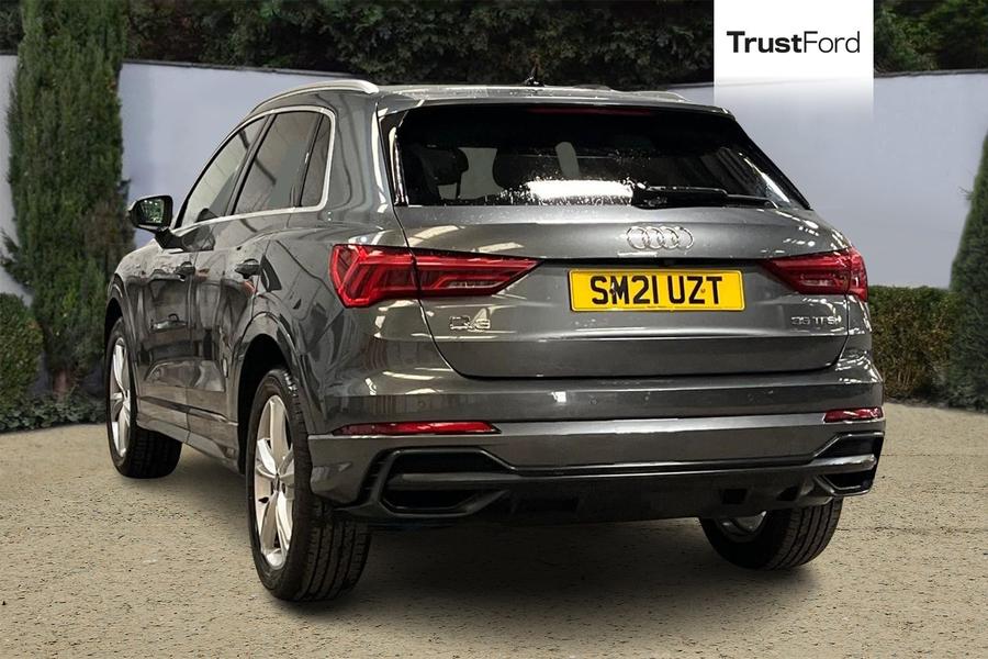 Audi Q3 Photo autoimg-70be73d43bbfe59cdf0079a0549f054e3b36d778.jpg