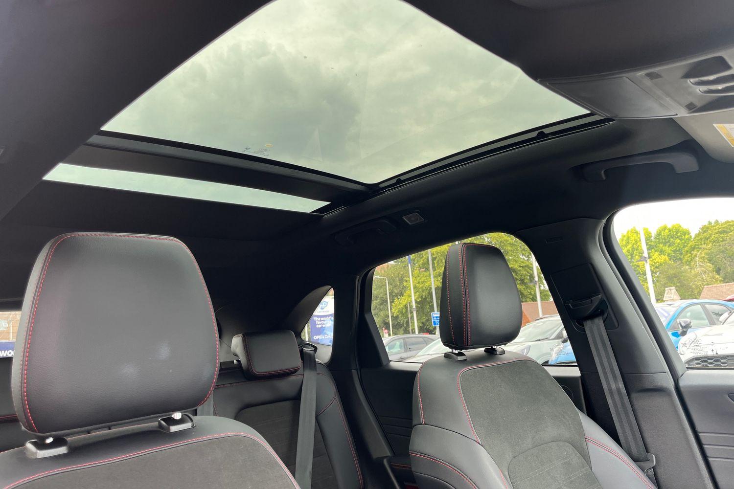 Ford KUGA Photo 44