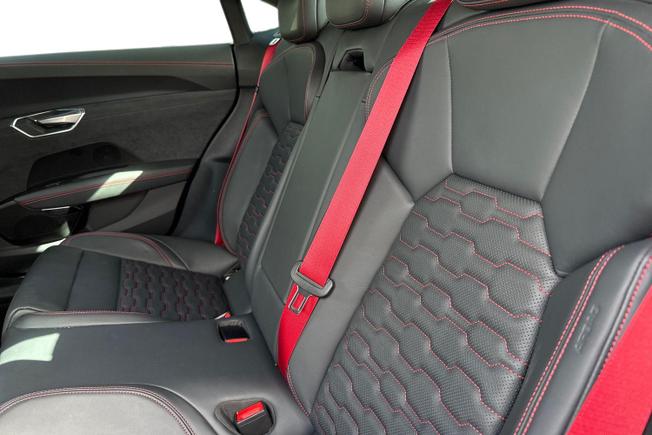 AUDI Rs E-Tron Gt Photo 9