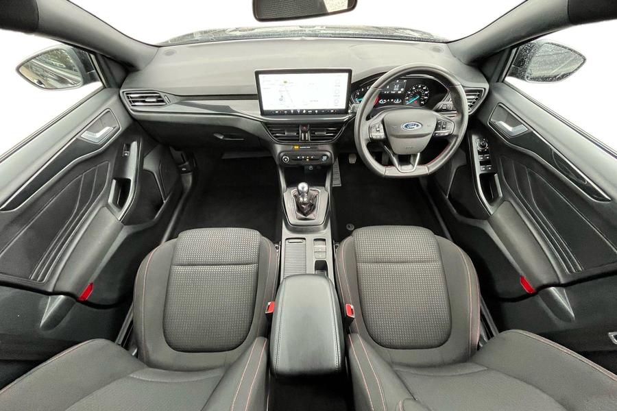 Ford FOCUS Photo autoimg-70c41b3fc066d52ae161950af633e9ae57834d20.jpg