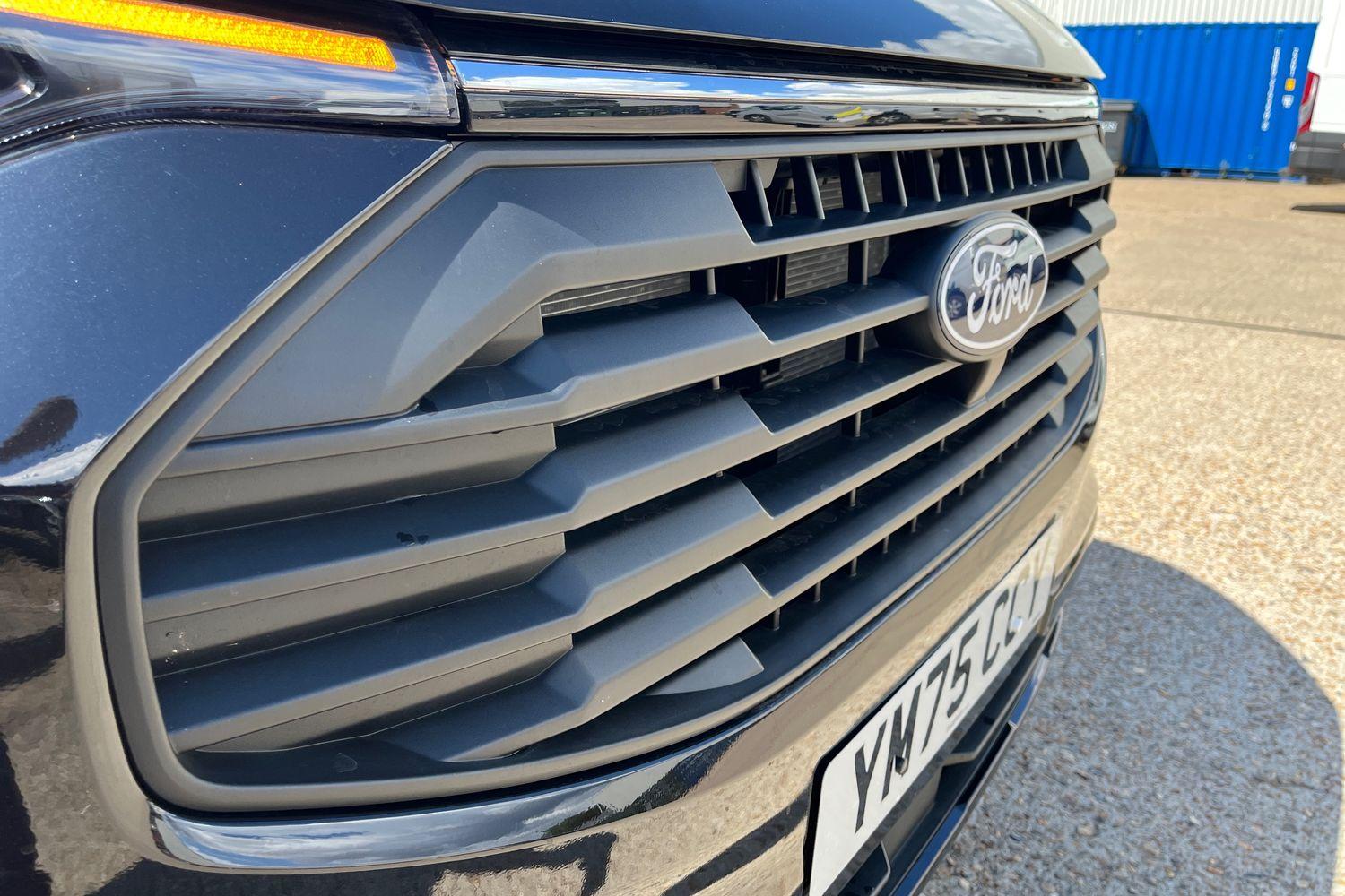 Ford TRANSIT CUSTOM Photo 37