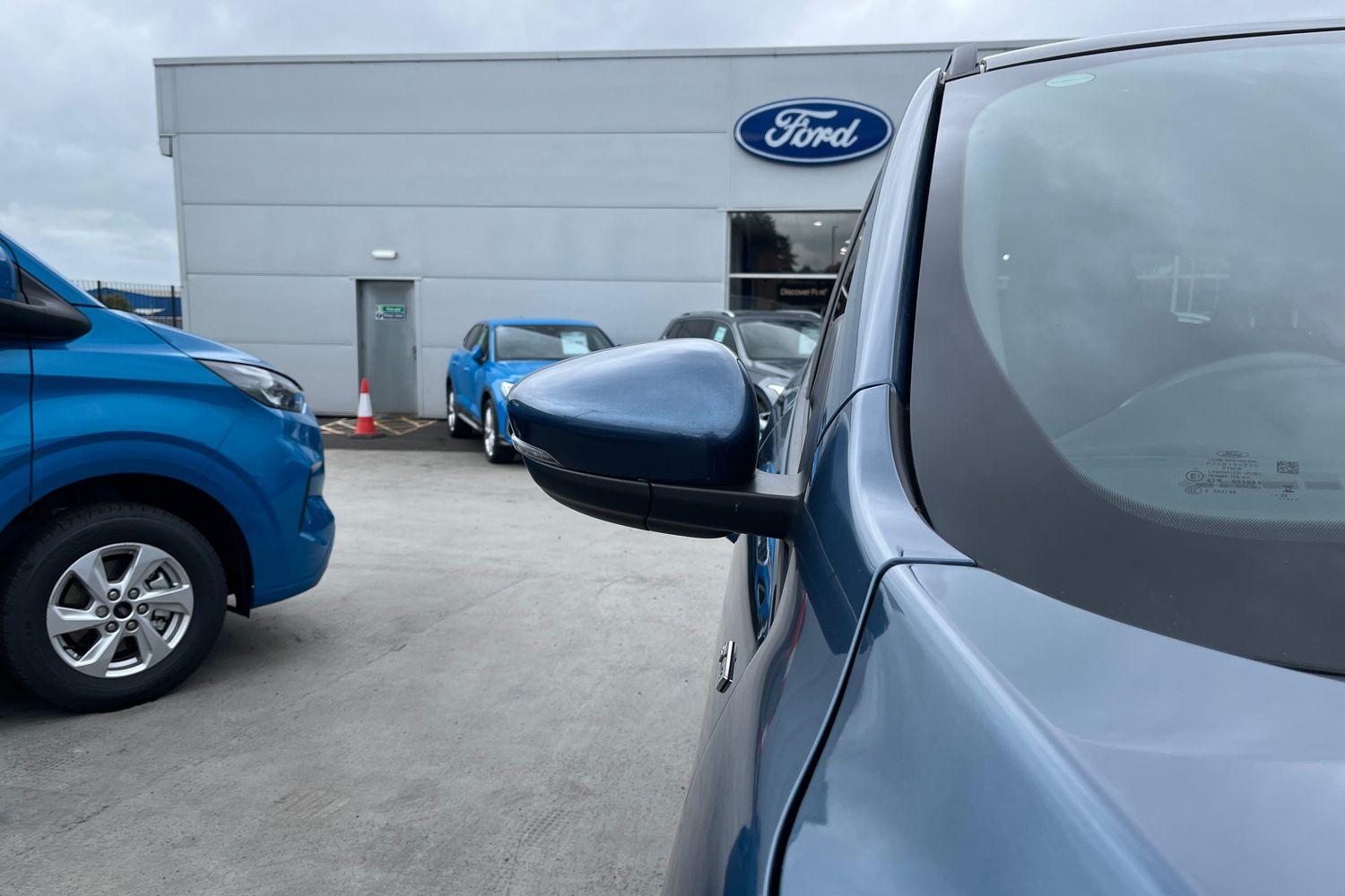 Ford KUGA Photo 25