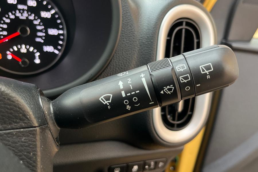 Kia PICANTO Photo autoimg-70ceb5658d2fc75a8b01815943f074bb8f48567d.jpg