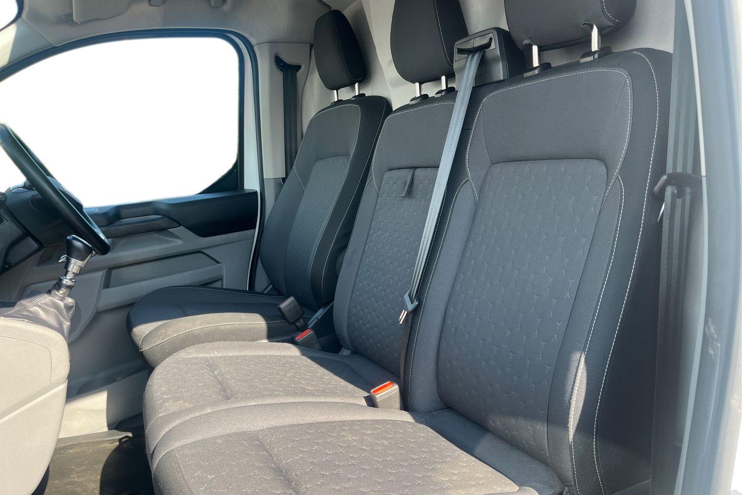 Ford TRANSIT CUSTOM Photo 10