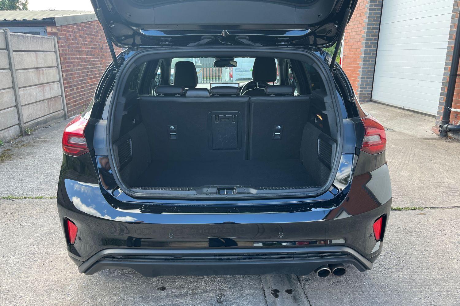 Ford FOCUS Photo 20