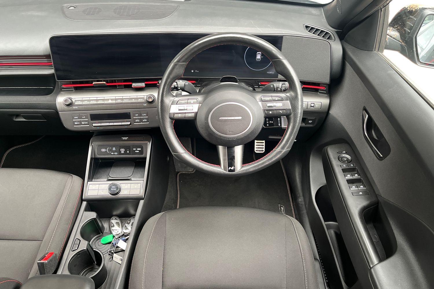 Hyundai KONA Photo 10