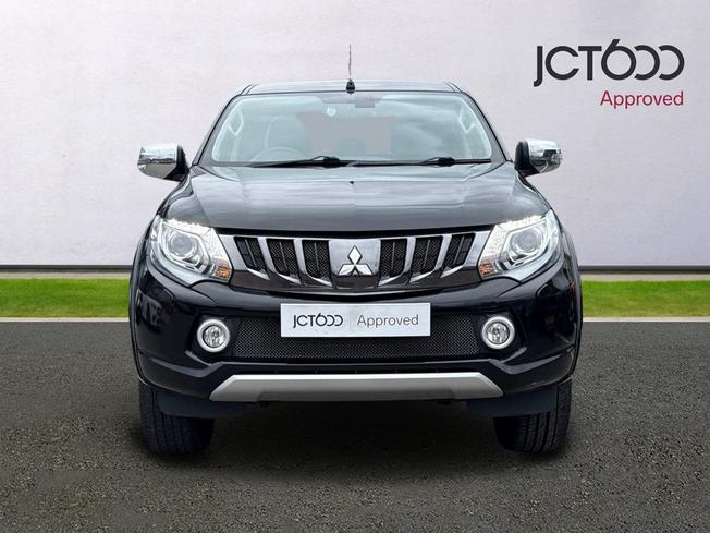MITSUBISHI L200 Photo 8