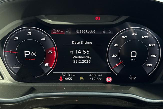 AUDI Q3 Photo 15