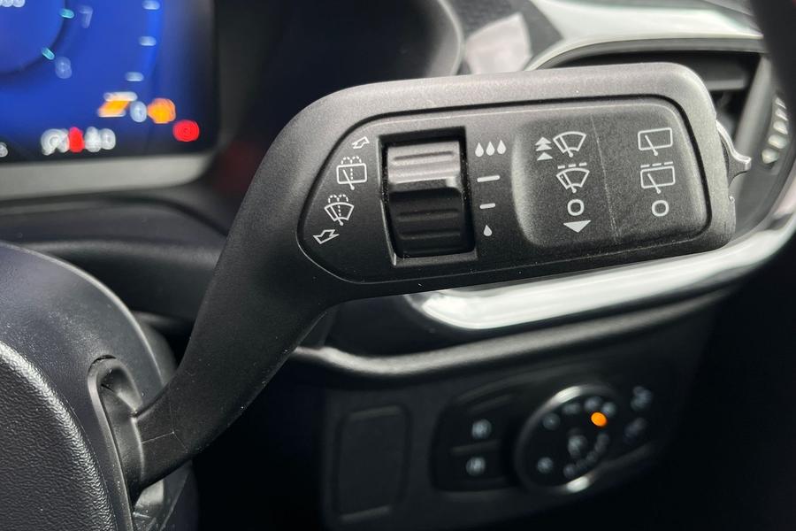 Ford PUMA Photo autoimg-70e1f9d4337669891df677f3ef6031e21d6766d6.jpg