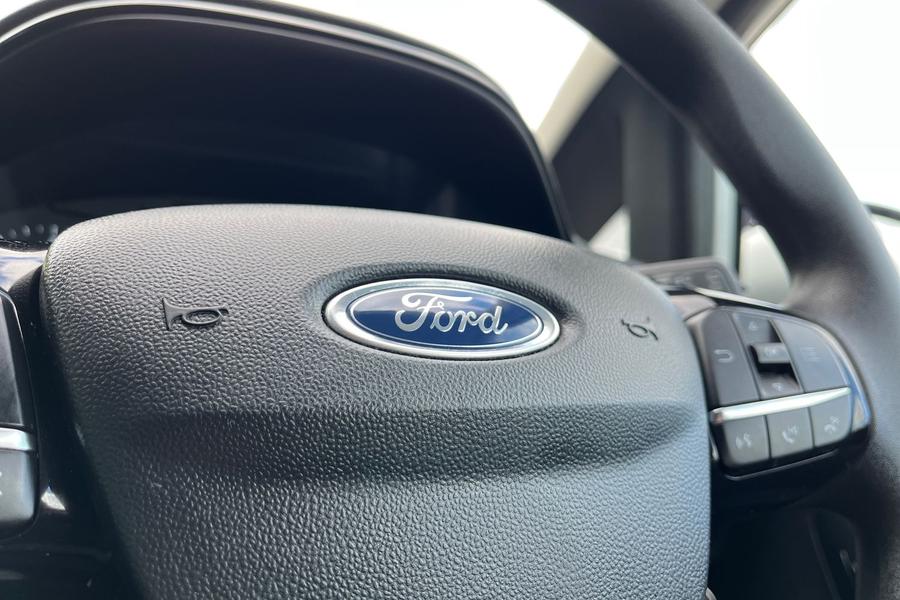 Ford Fiesta Photo autoimg-70e435c26cde1cf540176fd243beeae7854f73e1.jpg