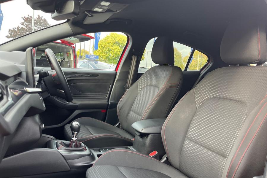 Ford Focus Photo autoimg-70e603e8c486d66f919ef9d981aea0228add2be8.jpg