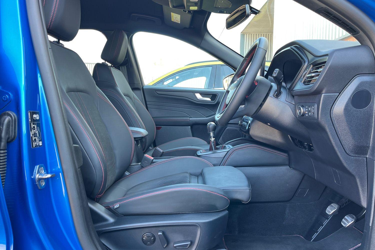 Ford Kuga Photo 31