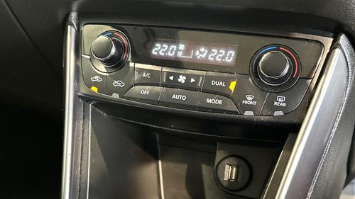 Suzuki S-Cross Photo autoimg-70f115eba943c0a50c2313e38e526982f8f49d27.jpg