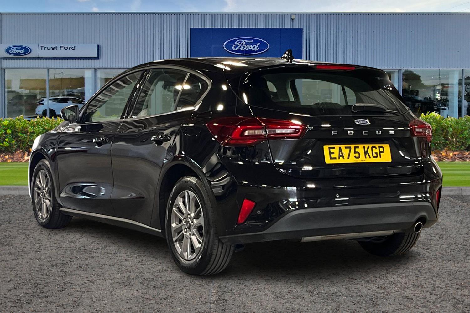 Ford Focus Photo 1