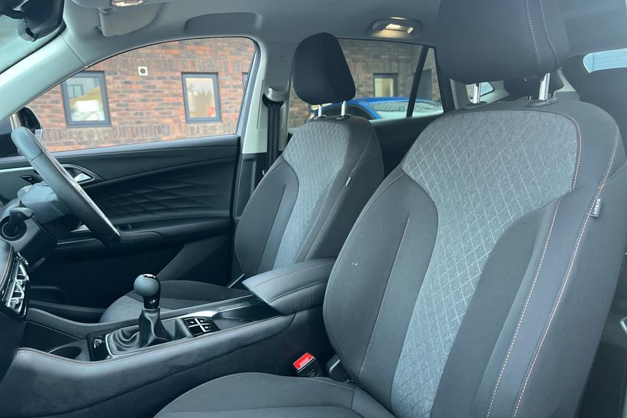 Used MG Motor UK HS GJ25NLR 19