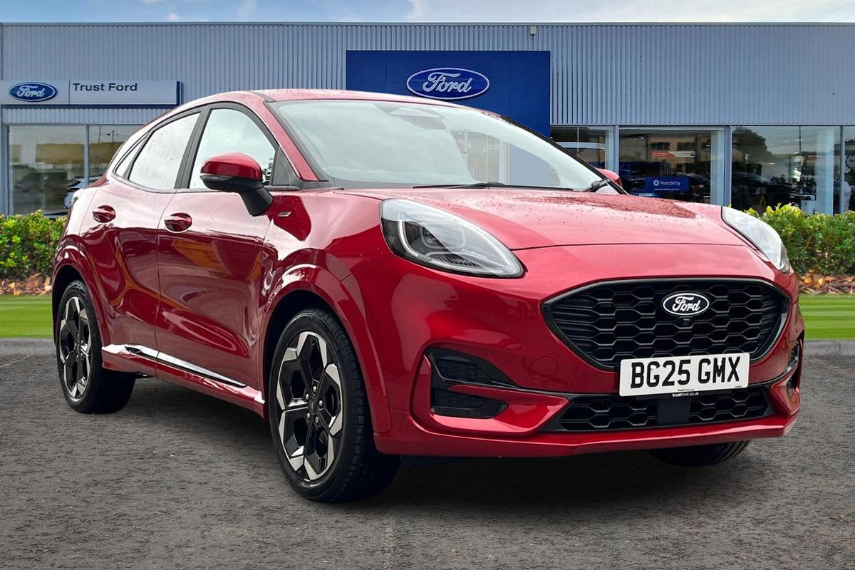 Ford Puma listing photo