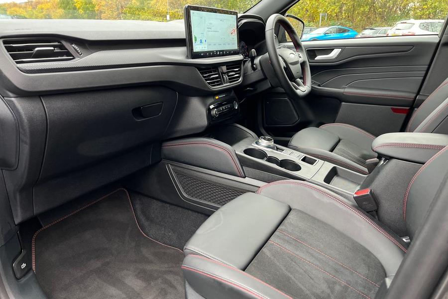 Ford KUGA Photo autoimg-70f6ca1a58a923612b1de6c1f7692601ba670dd5.jpg