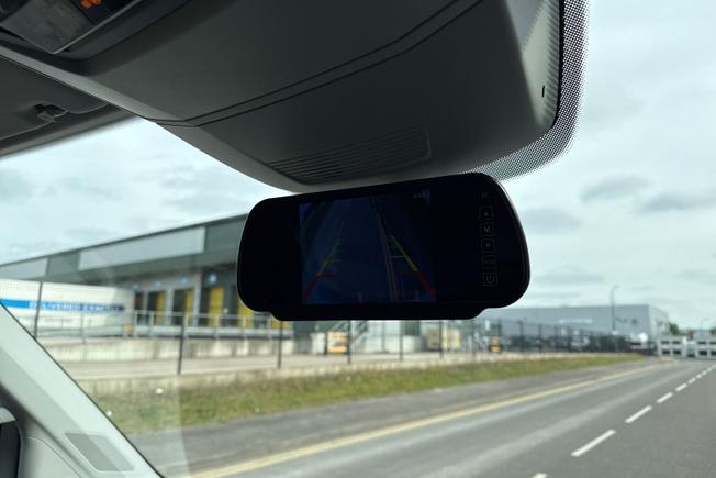 Volkswagen Crafter Photo 33