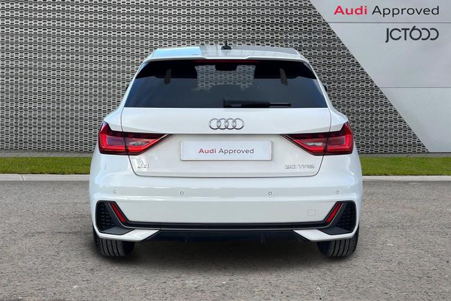 Audi A1 Photo 7