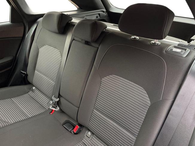 KIA Ceed Photo 9