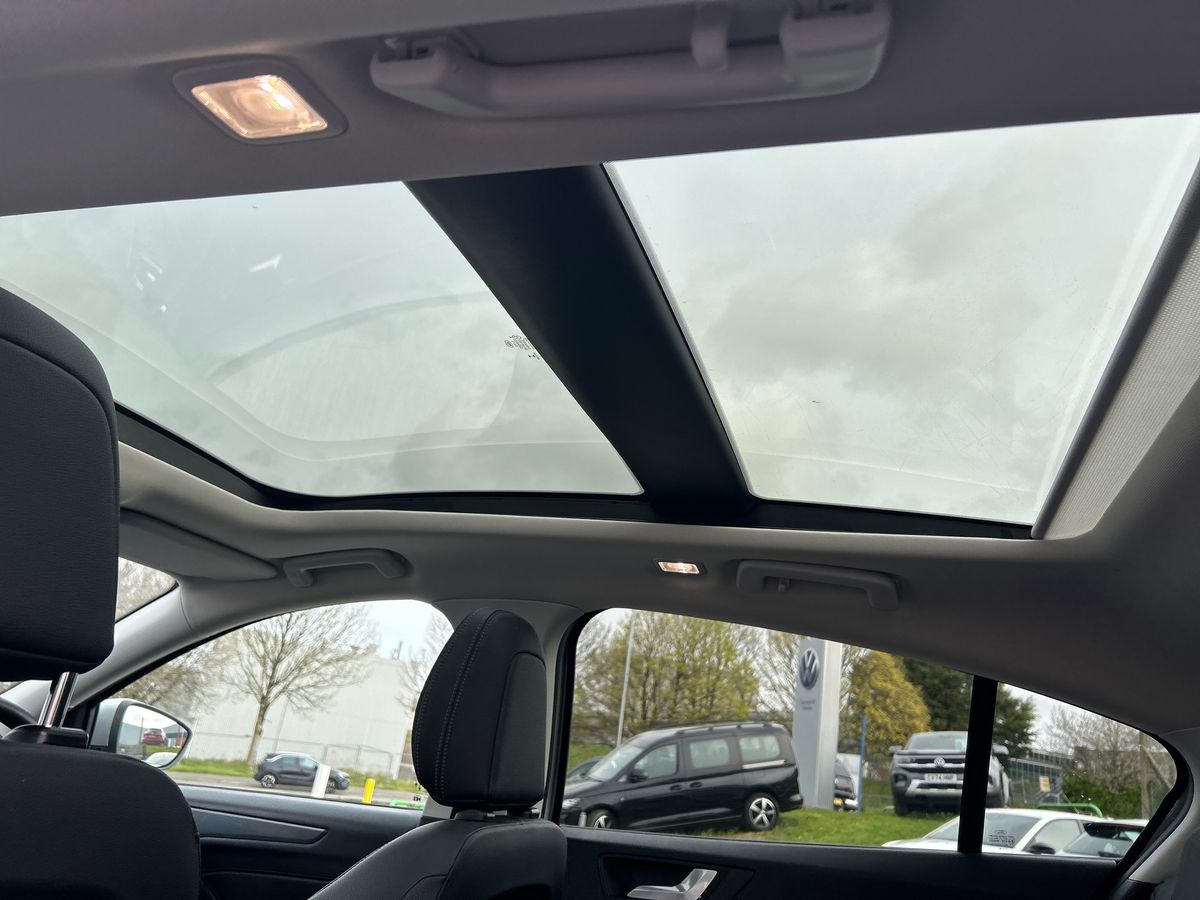 Ford Focus Photo 16