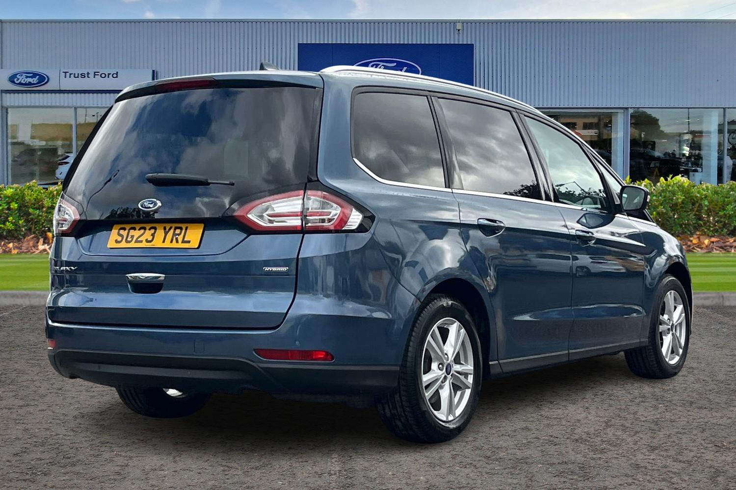 Ford Galaxy Photo 3
