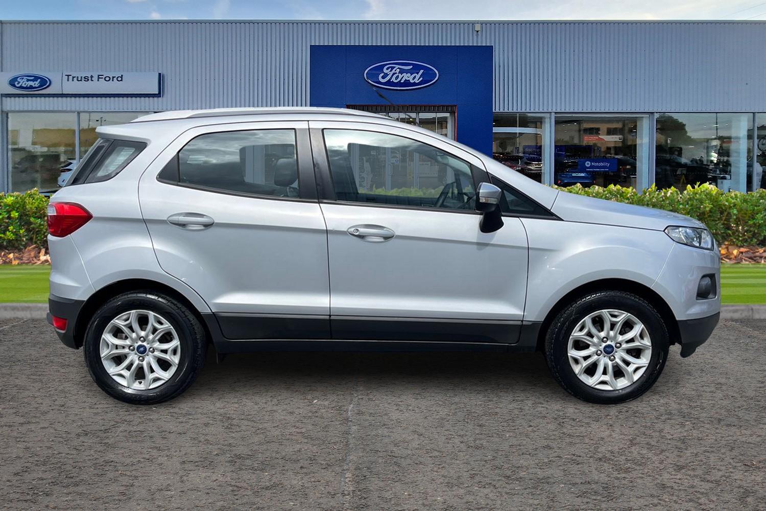Ford Ecosport Photo 2