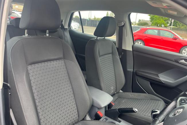 Volkswagen T-Cross Photo 29