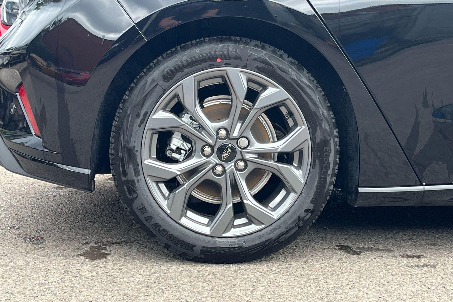 Ford FOCUS Photo 7