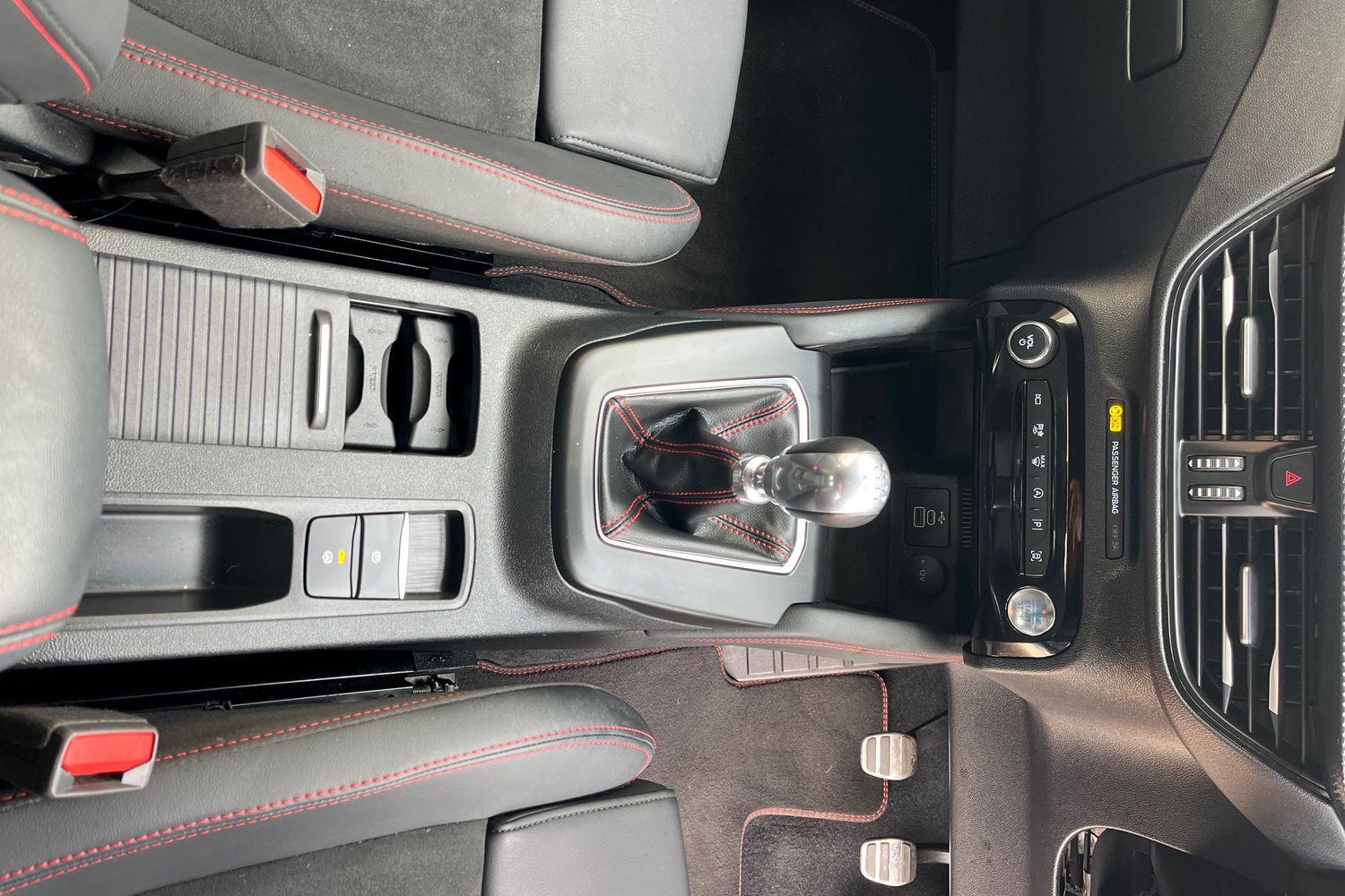 Ford Kuga Photo 32