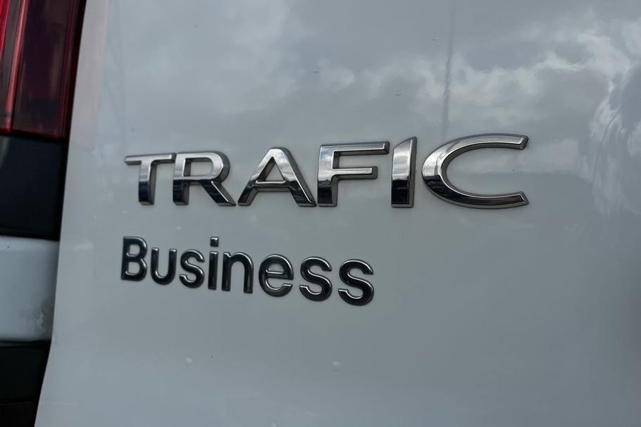 Used Renault Trafic HN23VJD 19