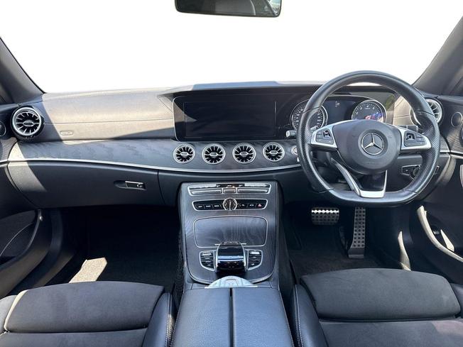 MERCEDES-BENZ E Class Photo 10
