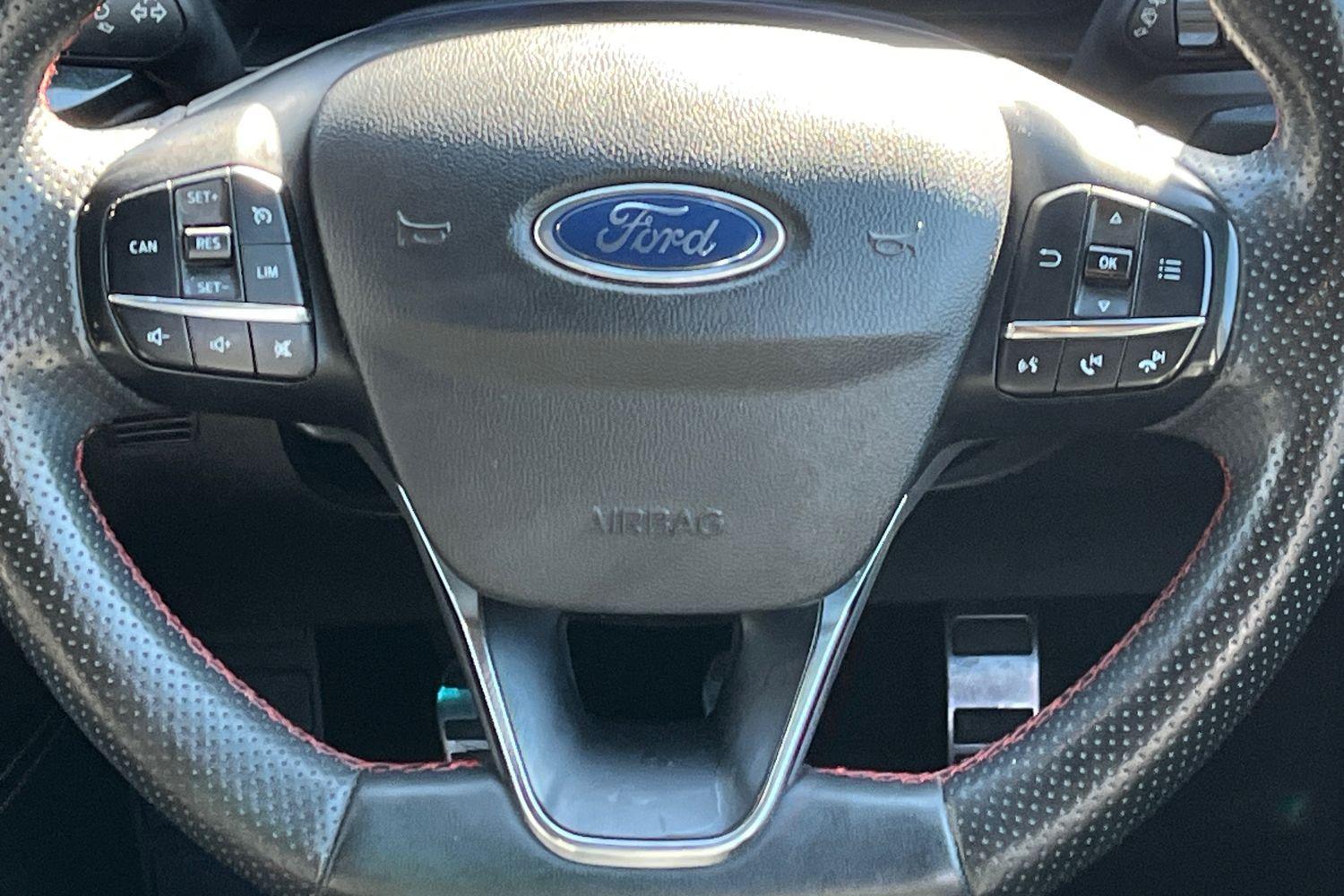 Ford FOCUS Photo 11