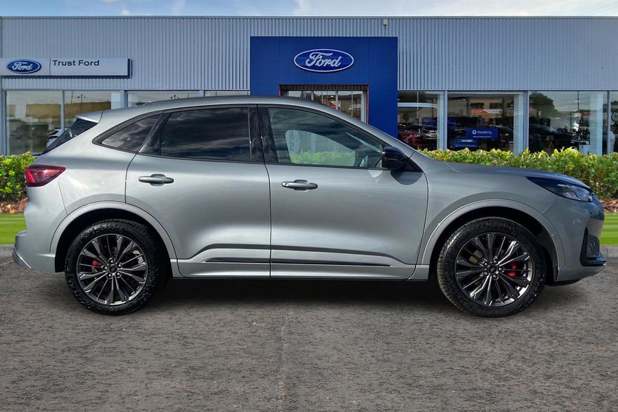 Ford KUGA Photo autoimg-7109d4e2ee113ef374657484acd18e89b1d7564e.jpg