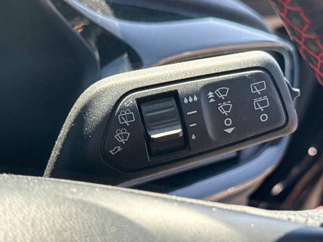 FORD Fiesta Photo 28