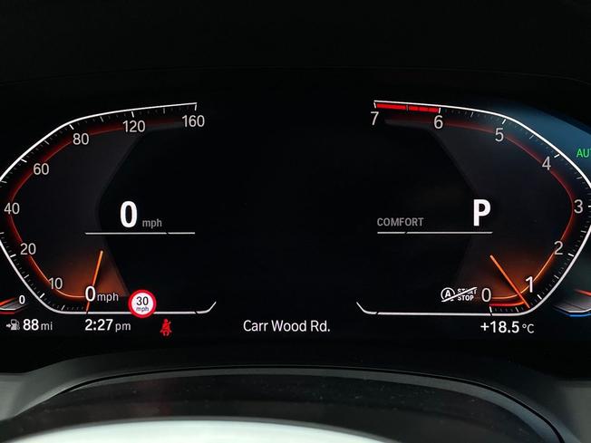 BMW 3 Series Photo 15