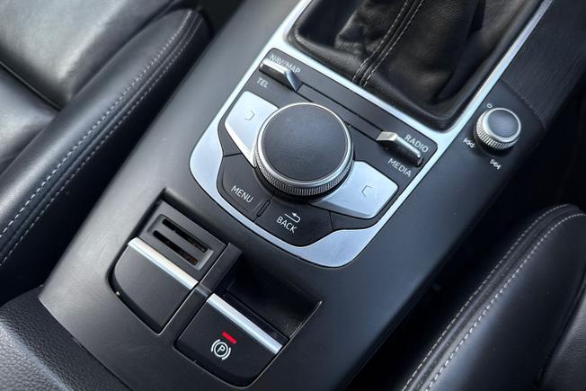AUDI S3 Photo 48