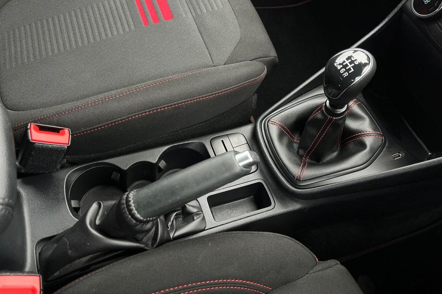 Ford Fiesta Photo autoimg-7120db72d1a676c78088860f35179d4c2a30f4ef.jpg