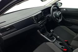 VOLKSWAGEN Polo Photo 2