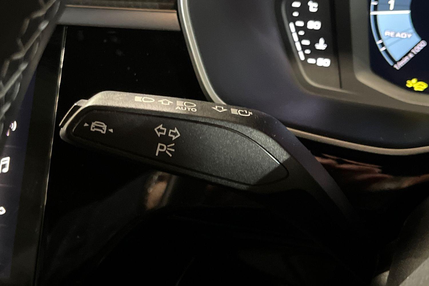Audi Q3 Photo 13