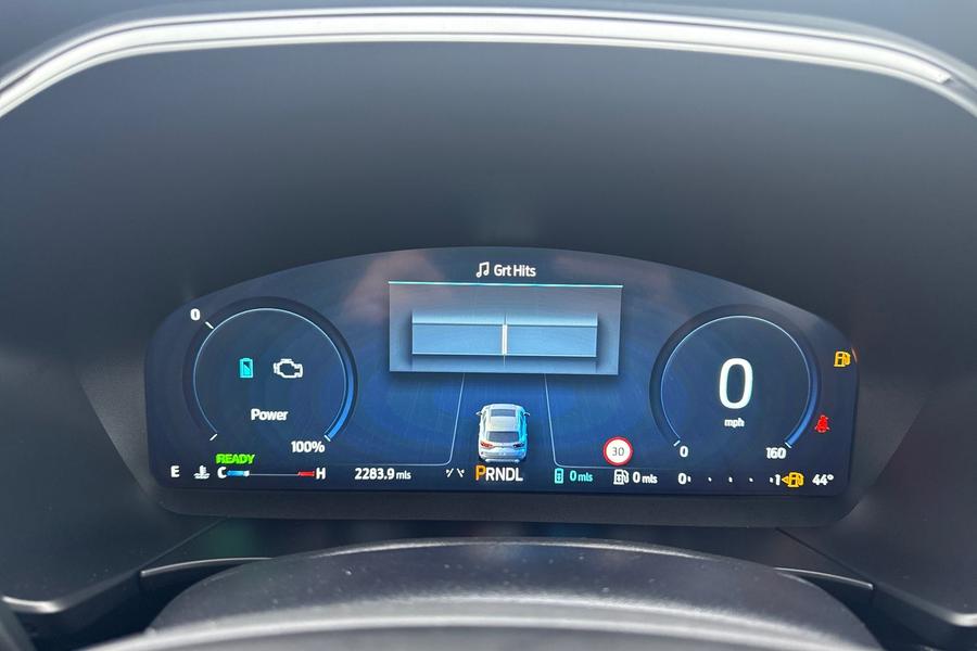 Ford KUGA Photo autoimg-71237650186cf48a34fa58c077f97fb5809fa6c6.jpg