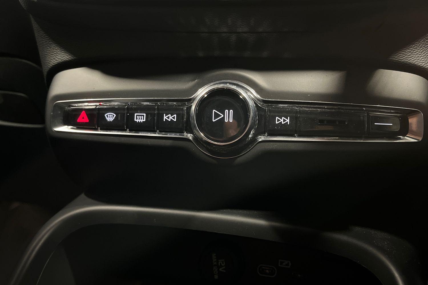 Volvo XC40 Photo 30