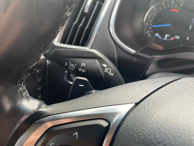 FORD Edge Photo 23