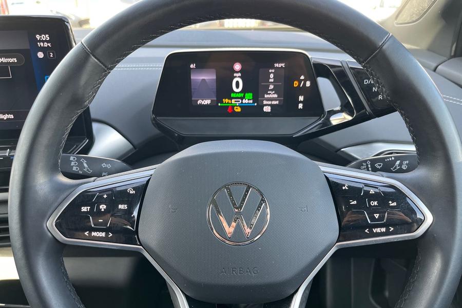 Volkswagen ID.5 Photo autoimg-712f589ba7dcee5599cbd6c65321ad4dab593bd0.jpg